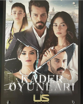 مسلسل العاب القدر مترجم