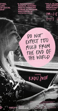 فيلم Do Not Expect Too Much from the End of the World 2023 مترجم